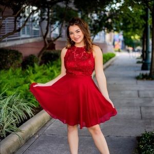 Back less marron (red) homecoming dress